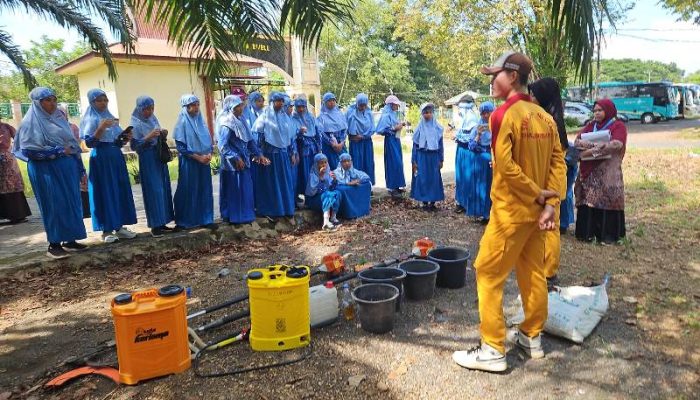 Kenalkan Pertanian, Agroeduwisata SMK-PP Negeri Kementan Ramai Dikunjungi Siswa di Banjarbaru