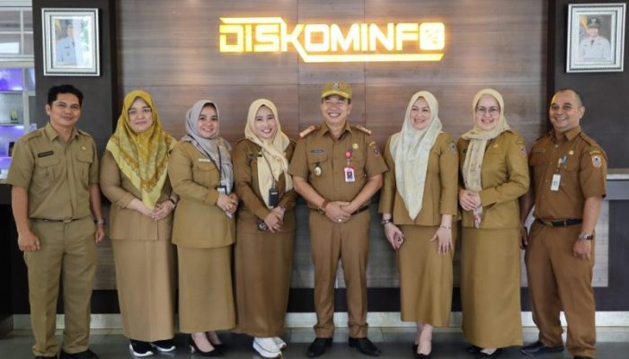 Pj Sekda Muhammad Syarifuddin Inspeksi Mendadak Dinas Kominfo Kalsel