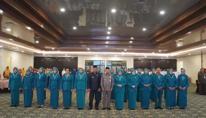 Bupati Muhammad Rusli Lantik Pengurus TP PKK dan LPTQ Kabupaten Kotabaru Periode 2025-2029