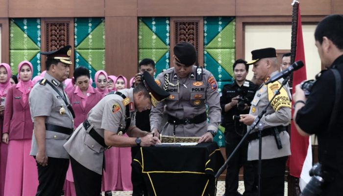 Sejumlah Pejabat Baru Polda Kalsel Dilantik, Yudha Berharap Pelayanan Prima Untuk Masyarakat
