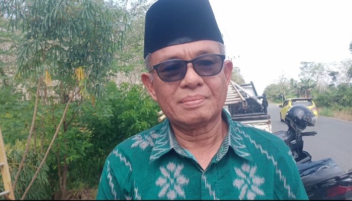 Kades dan Masyarakat Apresiasi Perhatian Bupati Andi Rudi Latif Terangi Jalan Karang Bintang