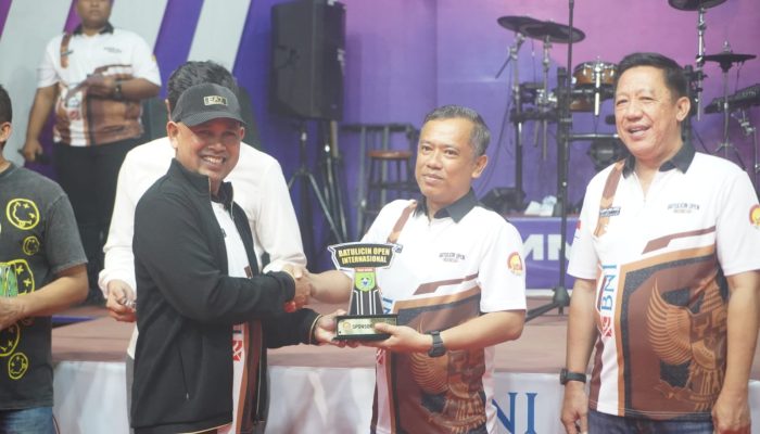 Wabup Bahsanudin Resmi Tutup Turnamen Billiard International Batulicin Open 2025, Meriah dan Berkelas