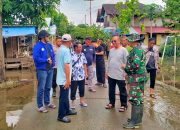 Abdul Basit Kunjungi Korban Terdampak Banjir di Desa Sungai Arfat