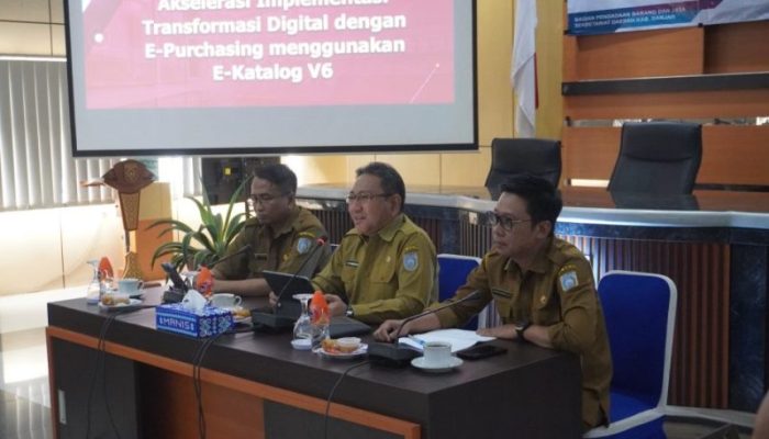 Sekda Banjar Sosialisasi Akselerasi Implementasi Transformasi Digital