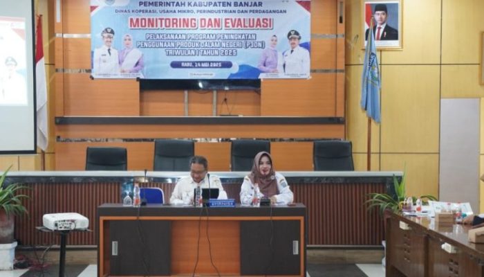 Sekda Banjar Membuka Rakoor Program Peningkatan Penggunaan Produk Dalam Negeri