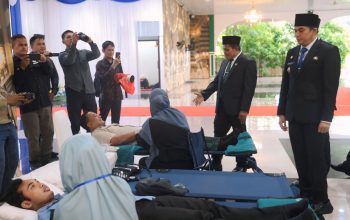 Stok Darah Menipis, Bupati Andi Rudi Latif Ambil Tindakan Gandeng Perusahaan Lakukan Donor Darah