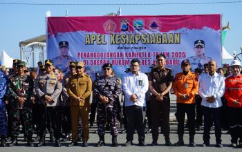 Apel kesiapsiagaan Kebakaran Hutan dan Lahan (Karhutla) tahun 2025 di halaman Siring Laut Kotabaru, Senin (26/5/2025). (Foto: Diskominfo Kotabaru/Koranbanjar.net)