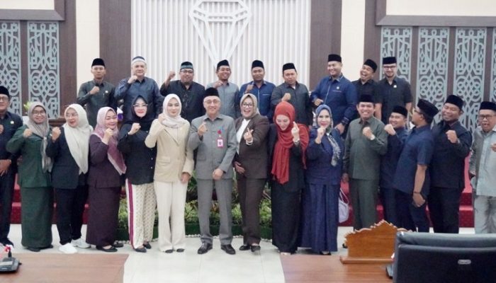 Purna Tugas Aslam Sebagai Sekretaris DPRD Kabupaten Banjar