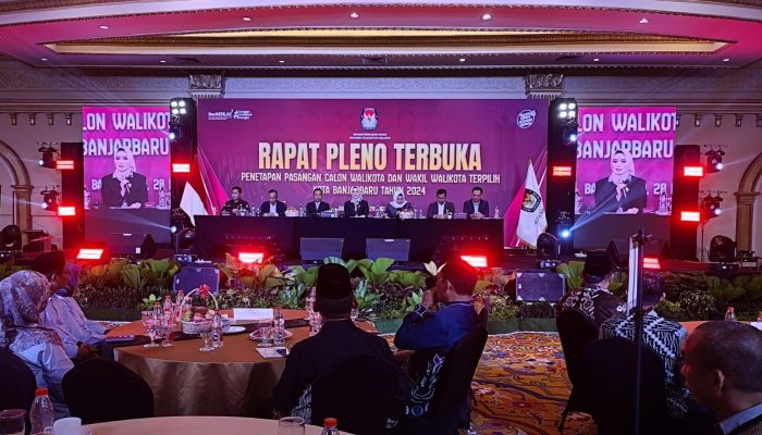 KPU Kalsel Resmi Tetapkan Hj Erna Lisa Halaby dan Wartono sebagai Wali Kota dan Wakil Wali Kota Banjarbaru