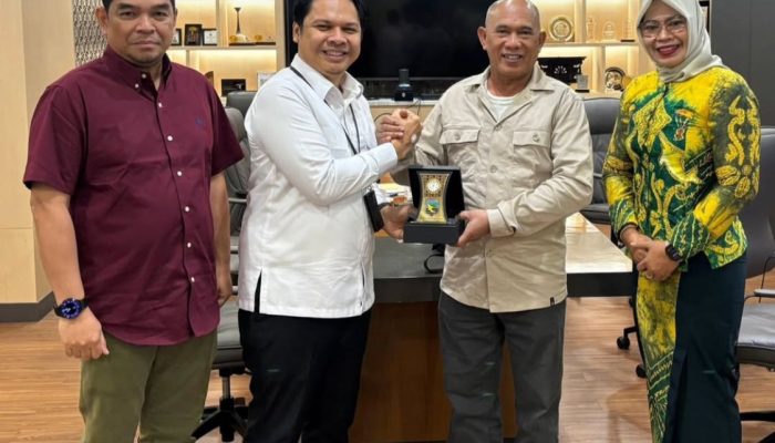 Perkuat Sinergi Pembangunan Daerah, Bupati Kotabaru Kunjungi Kementerian PUPR