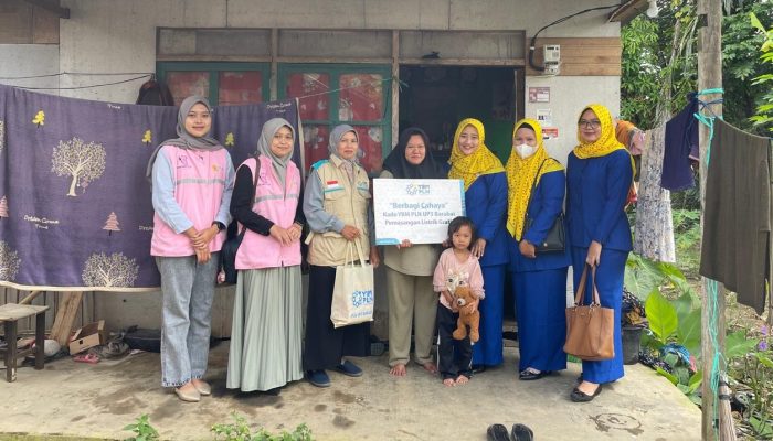 PLN Bawa Terang untuk Lima Keluarga Prasejahtera di Hulu Sungai Tengah