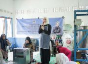 Desy Oktavia Sari Dorong Pemberdayaan Perempuan Lewat Pelatihan Produk Lokal di Kabupaten HSS