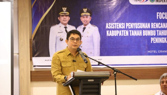 Bupati Andi Rudi Latif Buka FGD Asistensi RPJMD 2025-2029