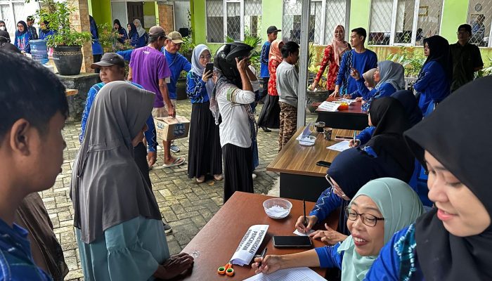 Peringati Hari Lingkungan Hidup Sedunia 2025, DLH Barito Kuala Gelar Aksi “Tukar Sampah Jadi Sembako”