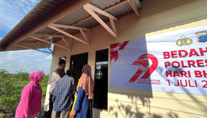 M Rani Sangat Bahagia Terima Bedah Rumah Polres Batola