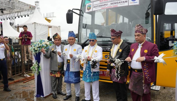 Permudah Transportasi Masyarakat, Pemkab Kotabaru Luncurkan Program Angkutan Perintis