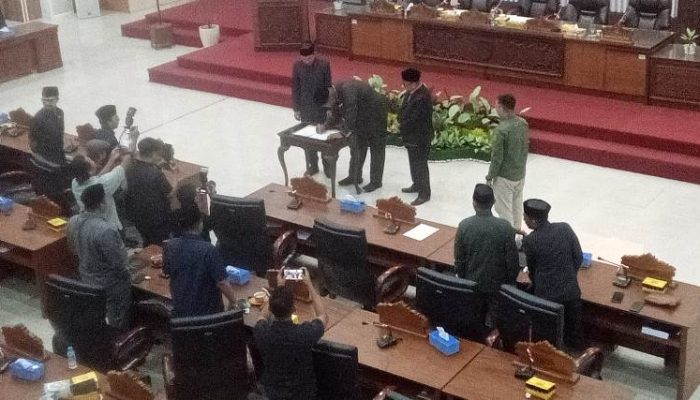Paripurna DPRD Kabupaten Banjar Tentang Kesepakatan Perubahan KUA dan PPAS Tahun 2025
