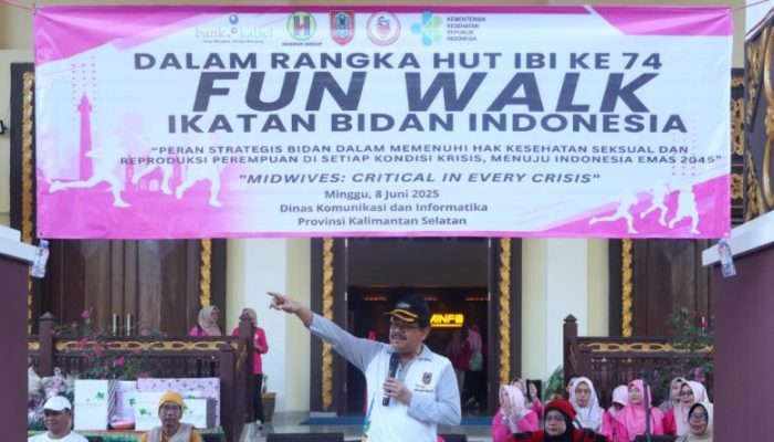 Memperingati HUT Ikatan Bidan Indonesia ke-74 di Banjarbaru
