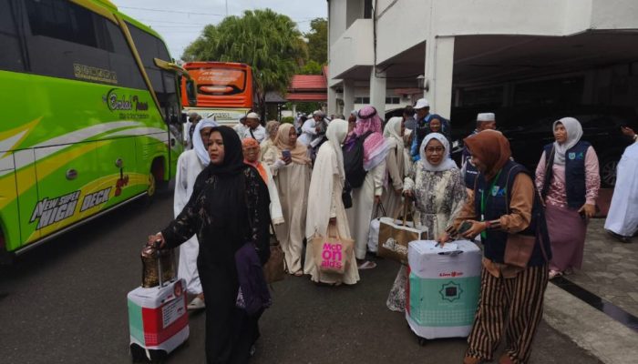 Jemaah Haji Kloter 10 Asal Kabupaten Banjar Tiba di Martapura