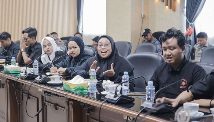 Gen Z Turun ke Sawah: Pemuda Tani Kalsel Desak Dukungan, Komisi II Janji Bantu Hidupkan Lahan Tidur