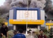 Gedung Rektorat ULM Banjarmasin Terbakar, Aula Ludes dan Berkas Hangus