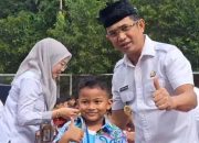 Pemkot Balikpapan Beri 92 Ribu Seragam Sekolah Gratis