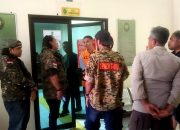 Sidang kasus pencabulan yang dilakukan pemuda asal Bontang terhadap dua gadis dibawah umur nyaris ricuh, Selasa (29/7/2025).