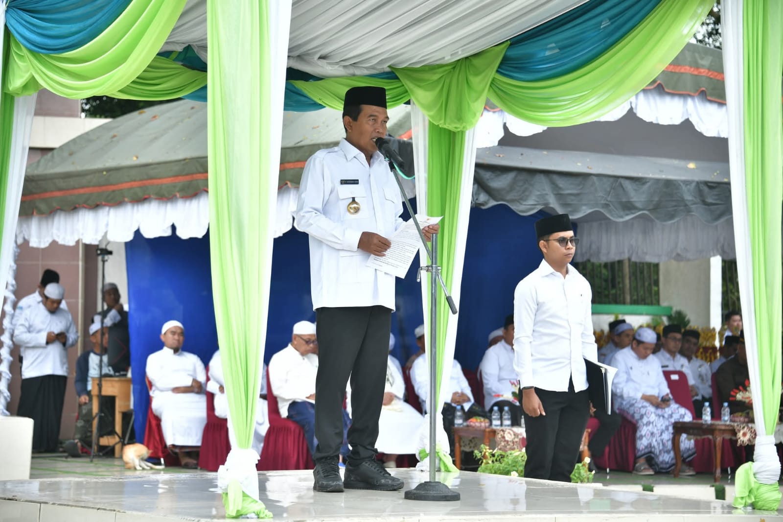 Bupati HSS Pimpin Upacara Hari Santri Nasional 2025